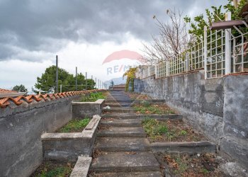 Giardino - Villa via vaccarini
 
19, Mascalucia - foto 13