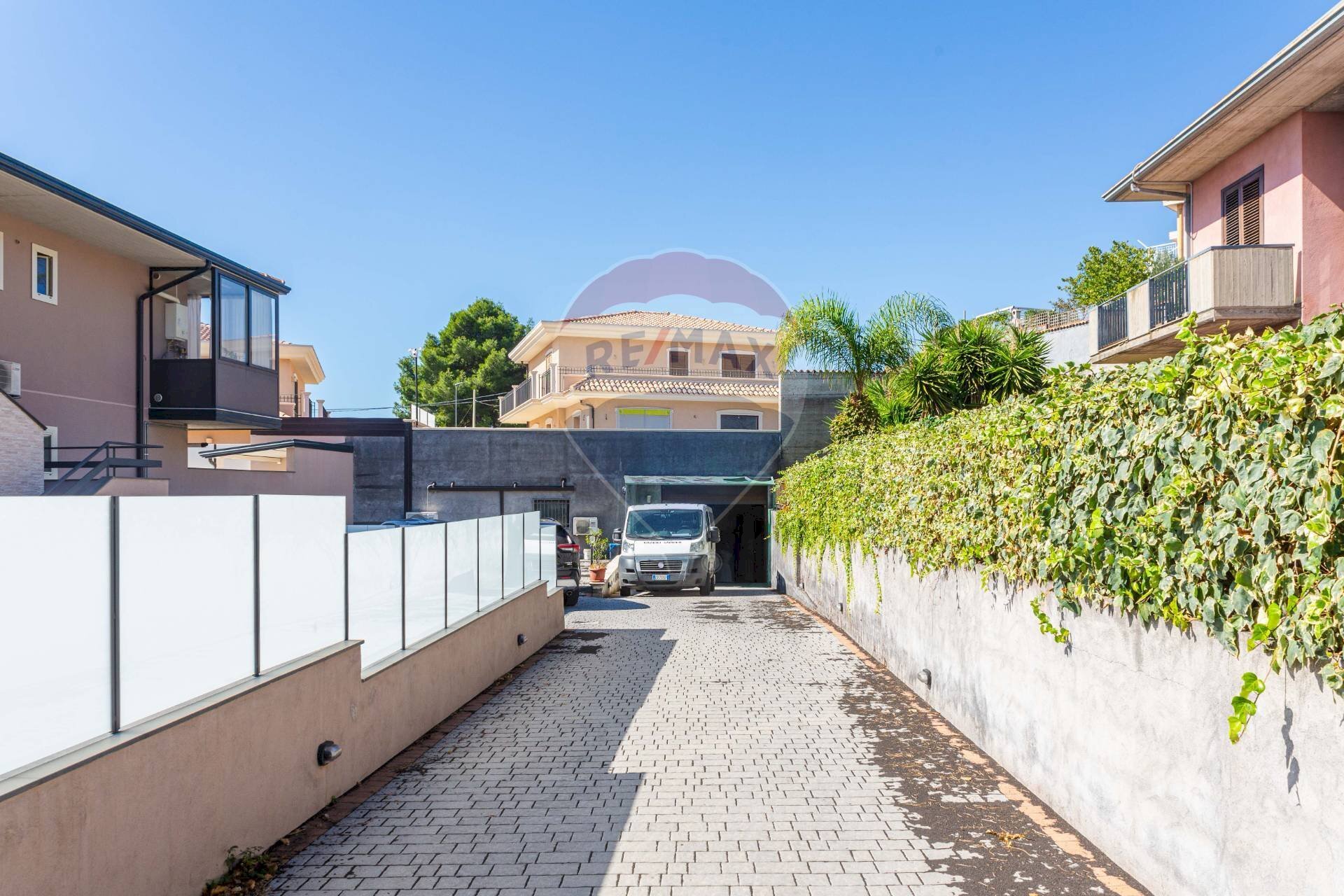 Terrazza - Commercial Premises Via Empedocle
 
3, Mascalucia - photo 1