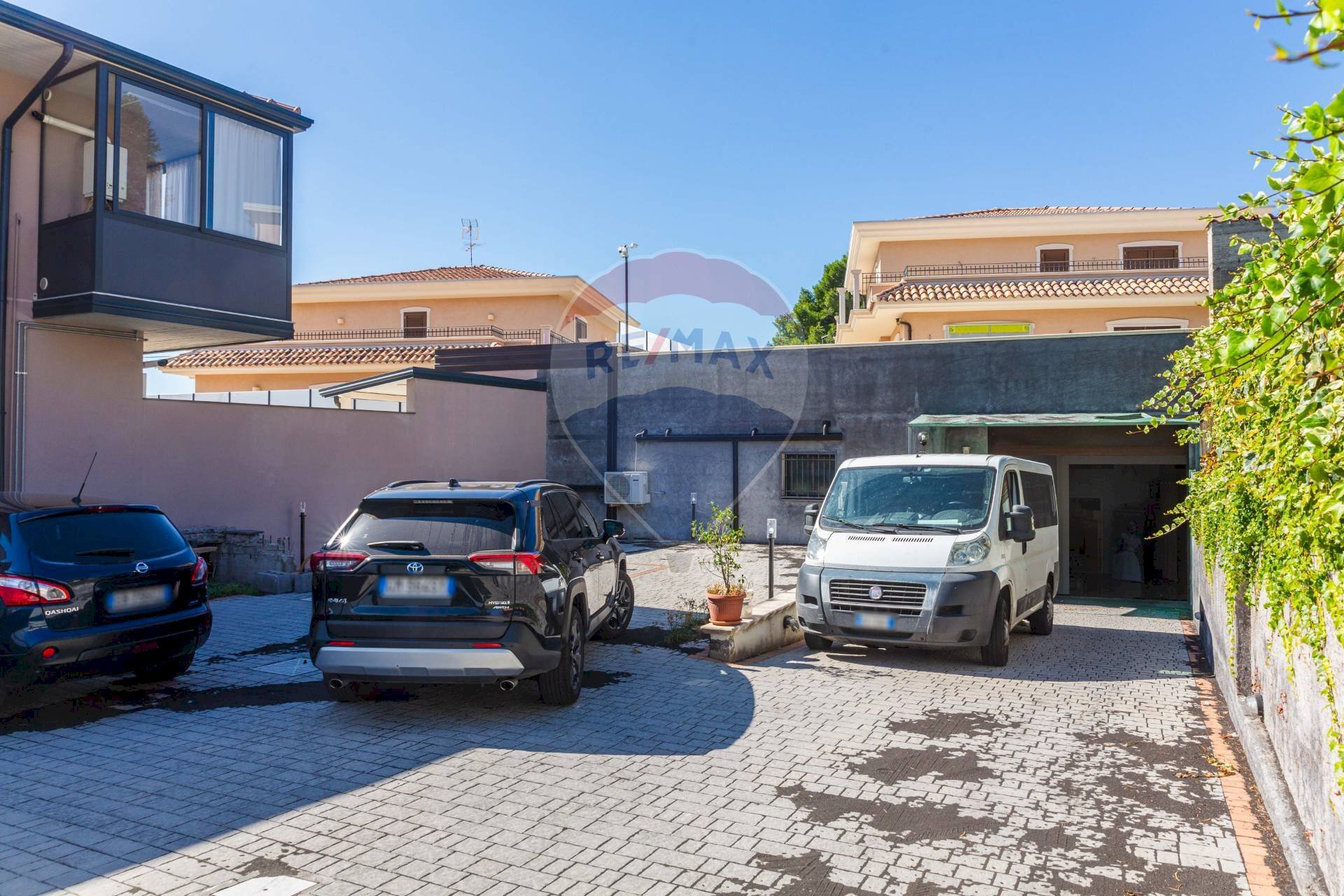 Parcheggio - Commercial Premises Via Empedocle
 
3, Mascalucia - photo 2