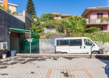 Edificio all\'aperto - Locale Commerciale Via Empedocle
 
3, Mascalucia - foto 6