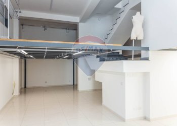 Parcheggio - Locale Commerciale Via Empedocle
 
3, Mascalucia - foto 13