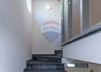 Scale - Locale Commerciale Via Empedocle
 
3, Mascalucia - foto 35