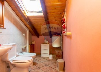 Bagno - Trilocale via Dafni
 
2, Aci Catena - foto 17