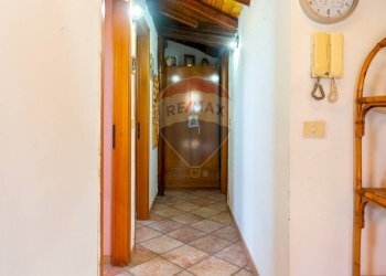 Hall / corridoio - Trilocale via Dafni
 
2, Aci Catena - foto 27