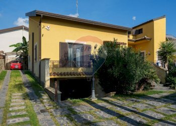 Casa all\'aperto - Villa VIA SEBASTIANO CATANIA, Catania - foto 1