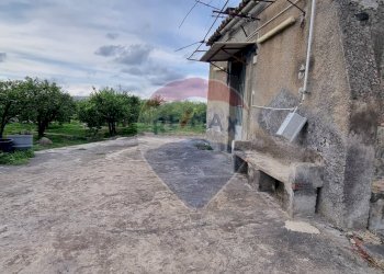 Casa all\'aperto - Terreno agricolo CONTRADA LEONE
snc, Paterno - foto 6