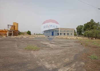 Casa all\'aperto - Locale Commerciale Strada Provinciale 106
 
snc, Belpasso - foto 25