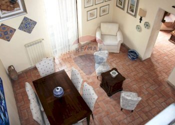 Sala da pranzo - Casa indipendente via Castello Maniace, Siracusa - foto 5