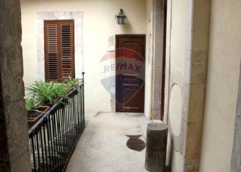 Balcone - Casa indipendente via Castello Maniace, Siracusa - foto 27
