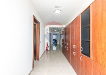 Hall / corridoio - Capannone Leonardo coop
 
SNC, Mineo - foto 21