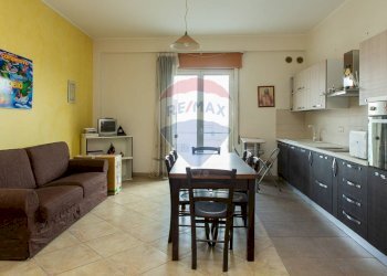 Sala da pranzo - Quadrilocale Via Amerigo Vespucci
 
85, Paterno - foto 14