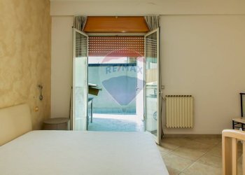 Camera / camera da letto - Quadrilocale Via Amerigo Vespucci
 
85, Paterno - foto 23