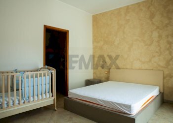 Camera / camera da letto - Quadrilocale Via Amerigo Vespucci
 
85, Paterno - foto 13