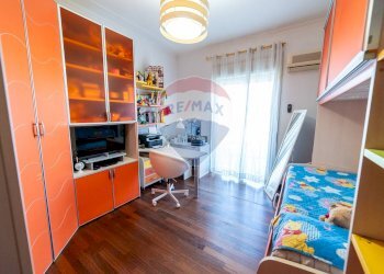 Camera / camera da letto - Quadrilocale Via Pietro De Logu
 
27, Catania - foto 13