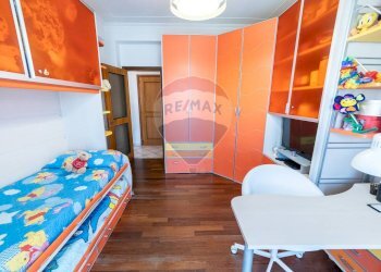 Camera / camera da letto - Quadrilocale Via Pietro De Logu
 
27, Catania - foto 16