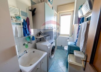 Bagno - Quadrilocale Via Pietro De Logu
 
27, Catania - foto 26