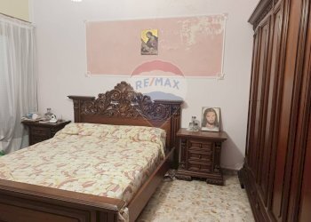 Camera / camera da letto - Quadrilocale via liguria
 
13, Paterno - foto 12