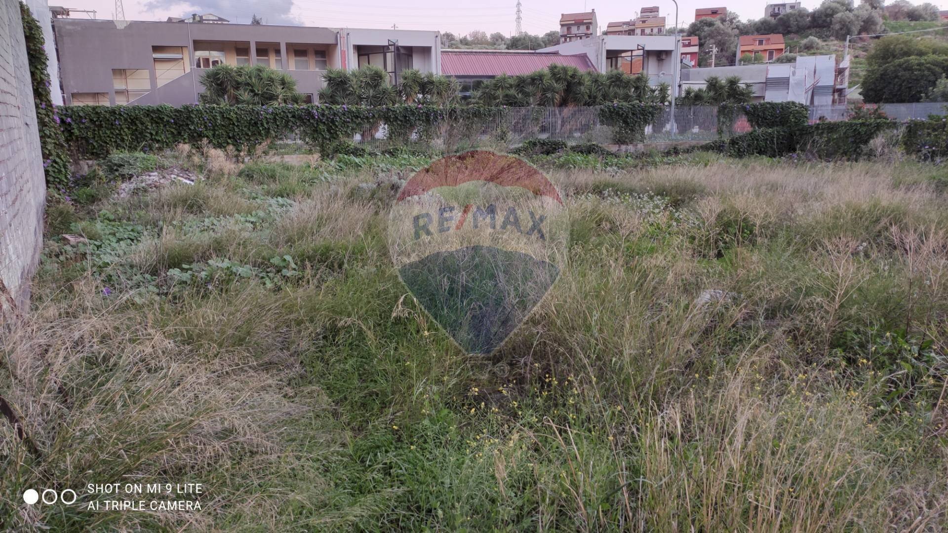 Edificio all\'aperto - Building land Via Lucania
 
snc, Paterno - photo 3