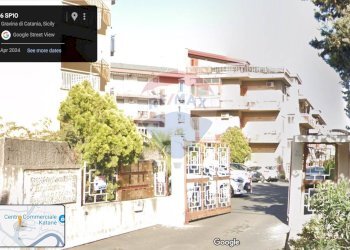 Edificio all\'aperto - Attico via gramsci
 
8, Gravina di Catania - foto 1