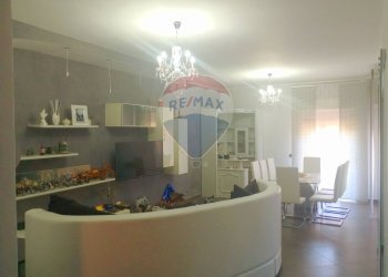 Sala da pranzo - Appartamento via Giunta
 
1, Randazzo - foto 2