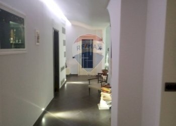 Hall / corridoio - Appartamento via Giunta
 
1, Randazzo - foto 11