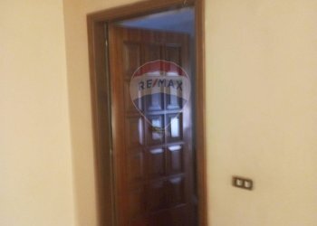 Hall / corridoio - Appartamento via Giunta
 
1, Randazzo - foto 33