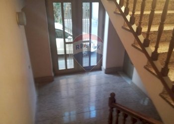 Scale - Appartamento via Giunta
 
1, Randazzo - foto 34