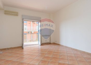 Stanza vuota - Appartamento via fasano
 
20, Gravina di Catania - foto 9