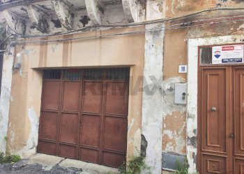 Edificio all\'aperto - Independent house via molise
 
21, Acireale - photo 1