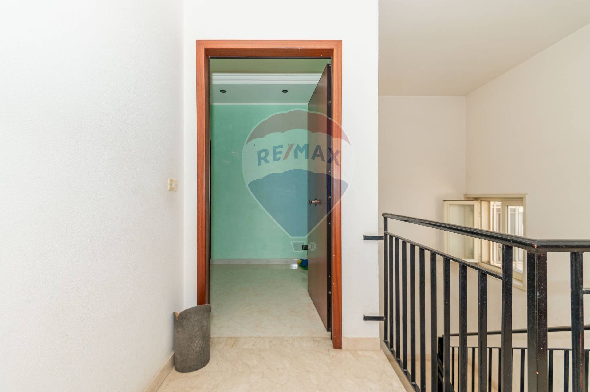 Hall / corridoio - Quadrilocale Via Spiridione Libertini, 56 / Via Pò, Caltagirone - foto 3