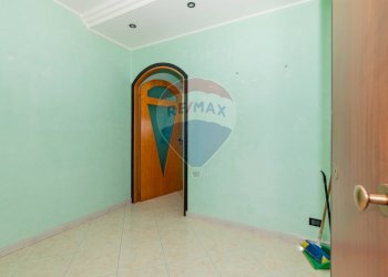 Stanza vuota - Quadrilocale Via Spiridione Libertini, 56 / Via Pò, Caltagirone - foto 4