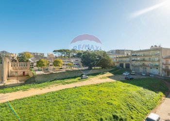 Edificio all\'aperto - Quadrilocale Via Spiridione Libertini, 56 / Via Pò, Caltagirone - foto 11