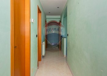 Hall / corridoio - Quadrilocale Via Spiridione Libertini, 56 / Via Pò, Caltagirone - foto 13