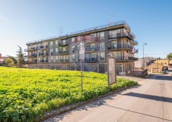 Edificio all\'aperto - Quadrilocale Via Spiridione Libertini, 56 / Via Pò, Caltagirone - foto 29