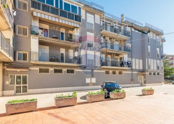 Edificio all\'aperto - Quadrilocale Via Spiridione Libertini, 56 / Via Pò, Caltagirone - foto 31