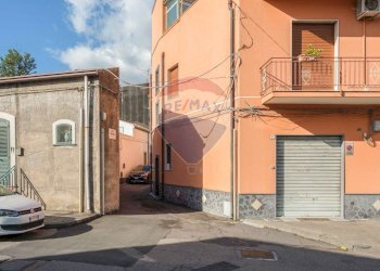 Edificio all\'aperto - Terreno edificabile Vico Balsamo
 
11, San Gregorio di Catania - foto 4