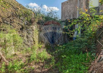 Giardino - Terreno edificabile Vico Balsamo
 
11, San Gregorio di Catania - foto 11