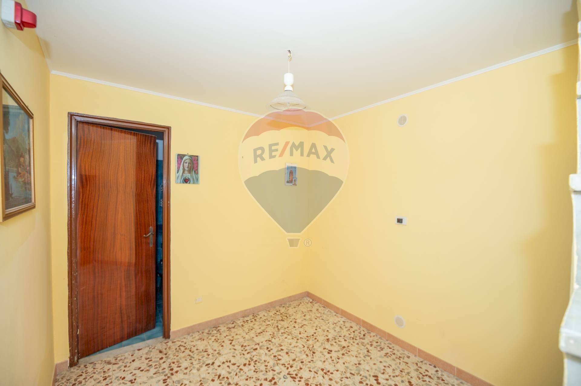 Stanza vuota - Independent house Via Santa Croce
 
34, Mineo - photo 2