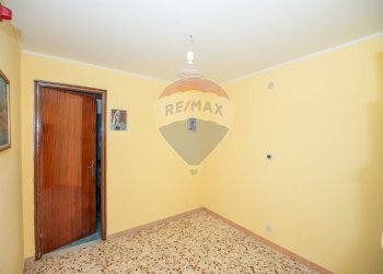 Stanza vuota - Casa indipendente Via Santa Croce
 
34, Mineo - foto 2