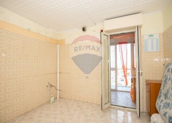 Stanza vuota - Casa indipendente Via Santa Croce
 
34, Mineo - foto 12