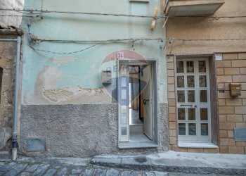 Edificio all\'aperto - Casa indipendente Via Santa Croce
 
34, Mineo - foto 21