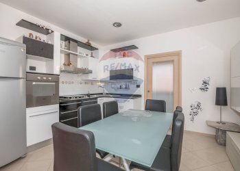 Cucina - Trilocale Via Corrado Luigi Guzzanti Muratore
 
5, Mineo - foto 15