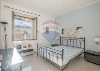 Camera / camera da letto - Trilocale Via Corrado Luigi Guzzanti Muratore
 
5, Mineo - foto 17