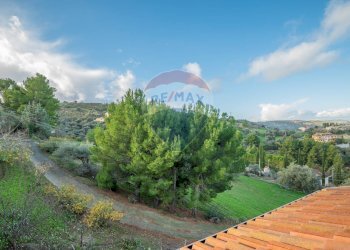 Giardino - Villa via giorgio la pira
 
8, Mineo - foto 15