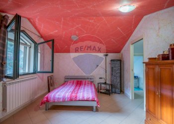 Camera / camera da letto - Villa via giorgio la pira
 
8, Mineo - foto 19