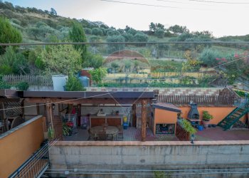 Casa all\'aperto - Villa via giorgio la pira
 
8, Mineo - foto 21