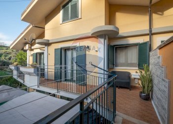 Terrazza - Villa via giorgio la pira
 
8, Mineo - foto 30