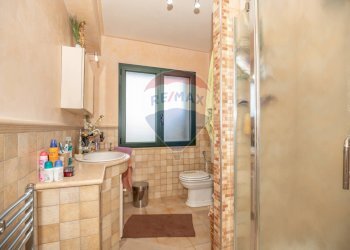 Bagno - Villa via giorgio la pira
 
8, Mineo - foto 41