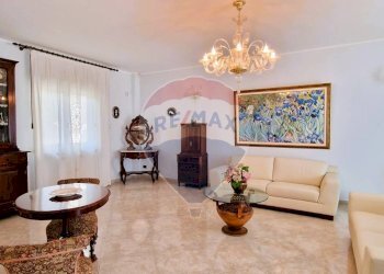 Soggiorno - Villa VIA FILIPPO MEDA
 
77, Giarre - foto 14