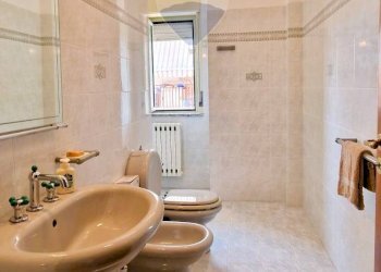 Bagno - Villa VIA FILIPPO MEDA
 
77, Giarre - foto 19